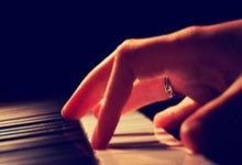 比特幣披薩節省思：美股榮景下的七宗罪與生態困境，國泰金、青年百億基金計畫示警